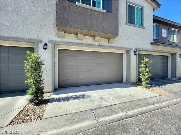 2nd image of 20 Barbara Ln #65