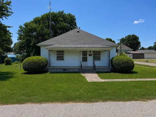 206 S Main Cross St, Bowling Green, MO 63334