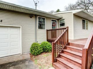 39038 Hemingway Ave, North Branch, MN 55056