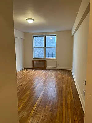 Rented by Compass | media 13