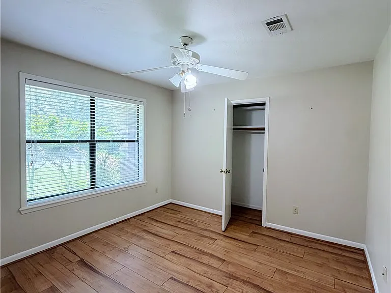 2706 Red Hill Dr — Photo 19