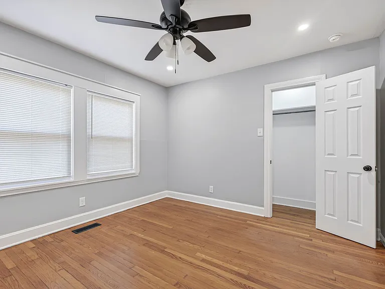 2102 S O St — Photo 13