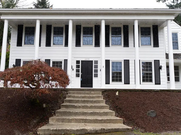 1899 77th Ave NE, Medina, WA 98039