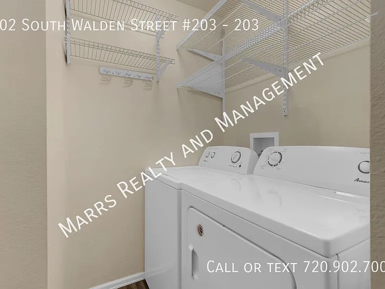 902 S Walden St #203 — Photo 11