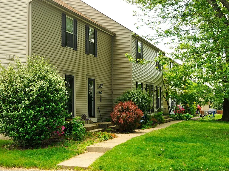 5611 Excalibur Pl — Photo 16