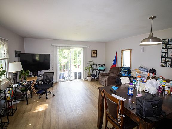 2nd image of 1748 Elbert Dr