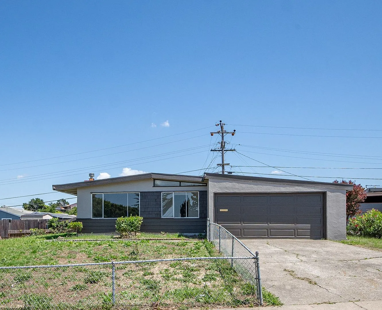 Vallejo's Granada Heights 3BD/2BA Home for Rent! — Photo 2