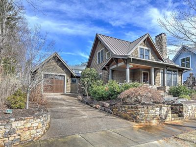 30 Wordsworth Rd, Black Mountain, NC, 28711