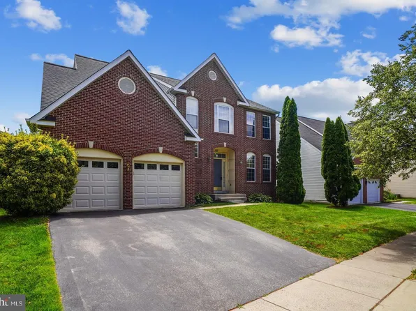 107 Cherrywood Dr, Gaithersburg, MD 20878
