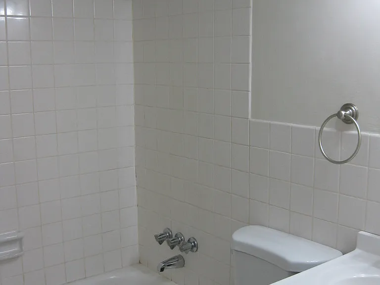 840 Little Bay Ave — Photo 7