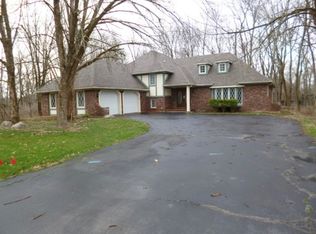 3001 E Timberline Ct, Crete, IL 60417