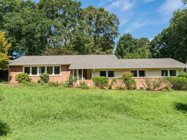 325 Fairlane Dr, Spartanburg, SC 29307