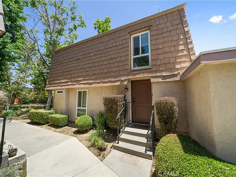 4131 Yankee Dr — Photo 1