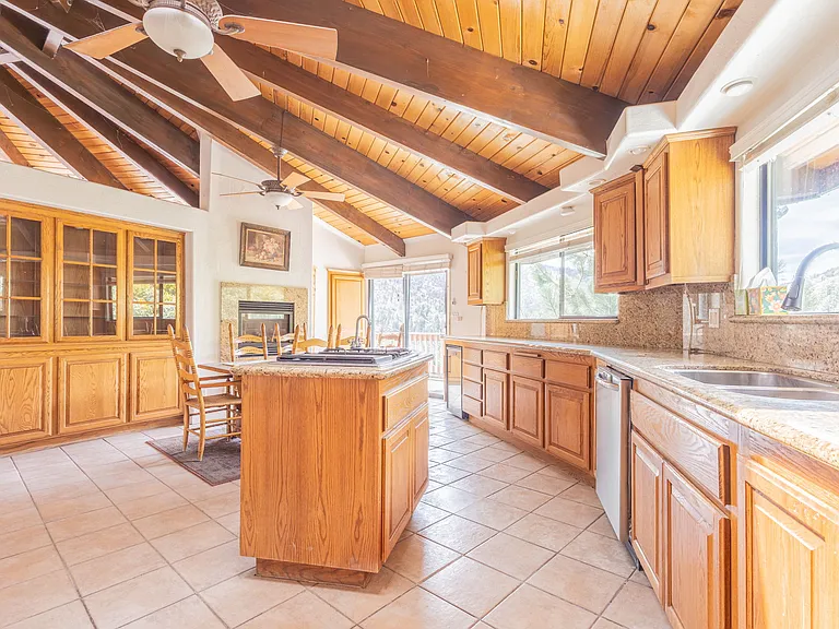 6326 Bluebird Rd — Photo 39