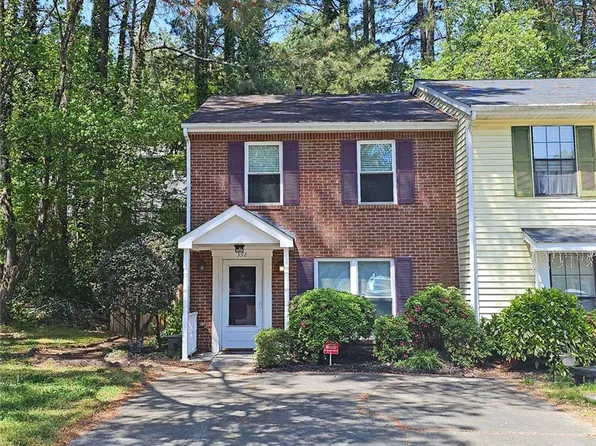 392 Hamilton Trce, Marietta, GA 30068