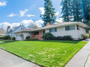 11758 SE Madison St, Portland, OR 97216