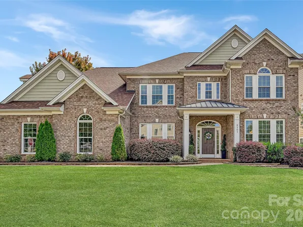 2101 Trading Ford Dr, Waxhaw, NC 28173