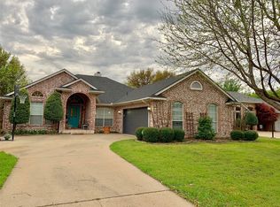 1507 Bridge Water Ln, Mansfield, TX 76063
