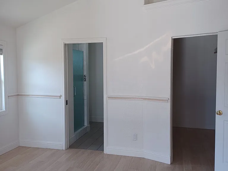 231 E Sims Rd — Photo 4