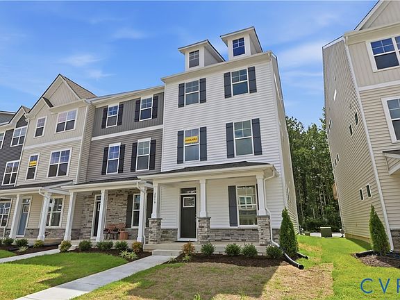 2nd image of 2415 Flora Blvd