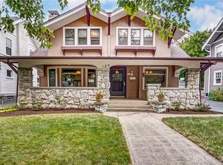 25 Beverly Pl, Oakwood, OH 45419