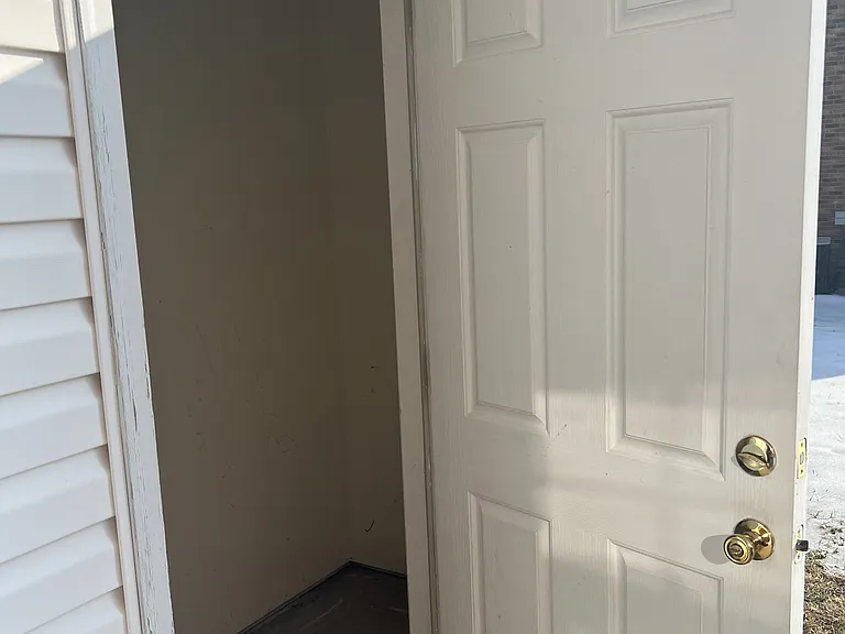551 Syracuse Dr #B — Photo 15