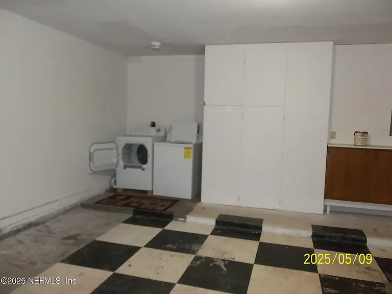 255 Leatherleaf Dr — Photo 10