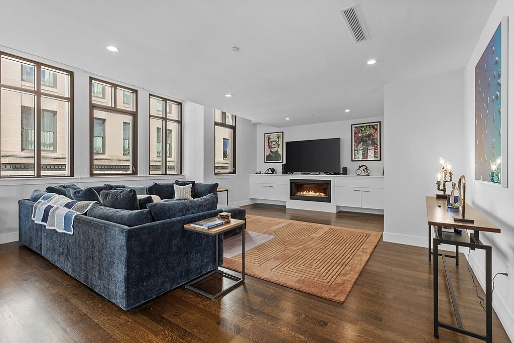 Photo inspiration: Penthouse Options Arlington Heights Reference: 108 110 Arlington St Unit Penthouse Boston Ma 02116