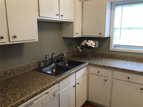 3rd image of 1200 Willow Wood Ct