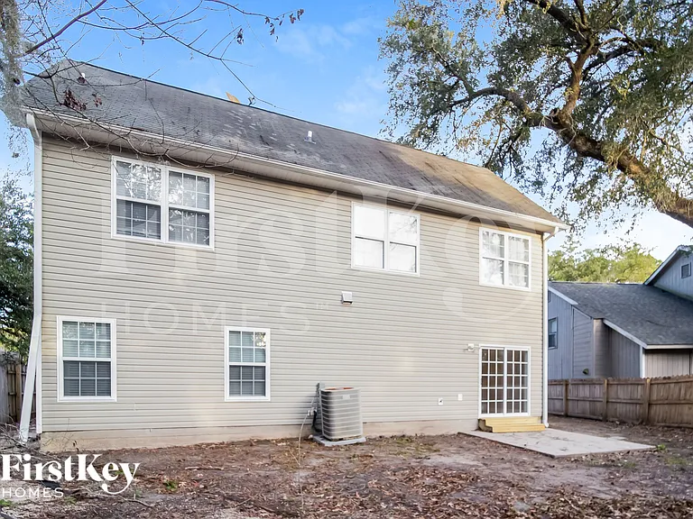 116 Scottswood Dr — Photo 18