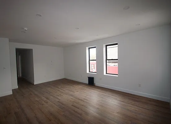 Rented by REAL New York | media 10