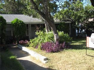 2904 S 4th St, Austin, TX 78704