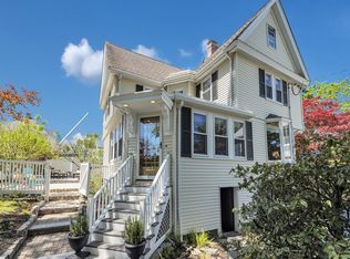 112 Perham St, West Roxbury, MA 02132