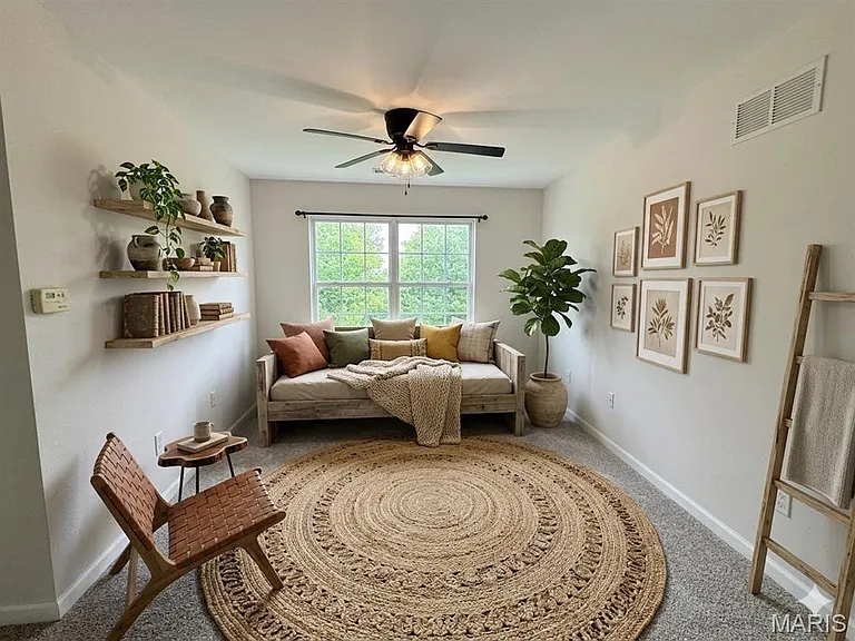 730 Moorland Cir — Photo 33