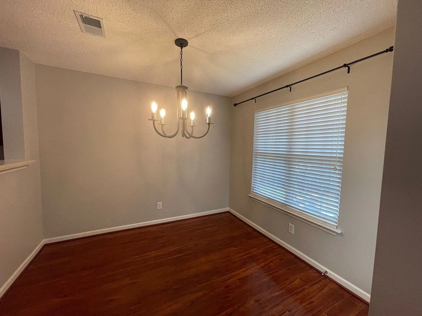 2 Bedroom Townhome in McAlister's Place! — Photo 3