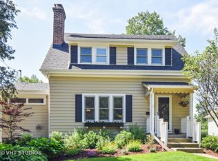 712 E Indiana St, Wheaton, IL 60187