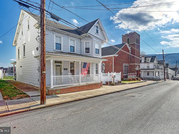 2nd image of 145 East St