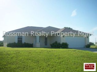 2905 NE 2nd Ave, Cape Coral, FL 33909