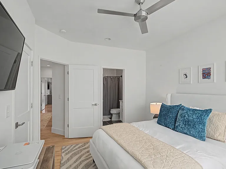 206 Ben Allen Rd #4 — Photo 16