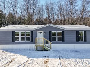 919 Blinn Hill Rd, Gardiner, ME 04345