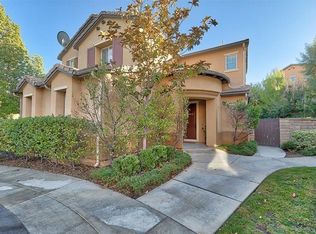 25369 Playa Serena Dr, Valencia, CA 91381