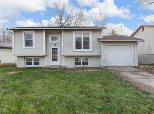 1458 Monopoly Dr, Florissant, MO