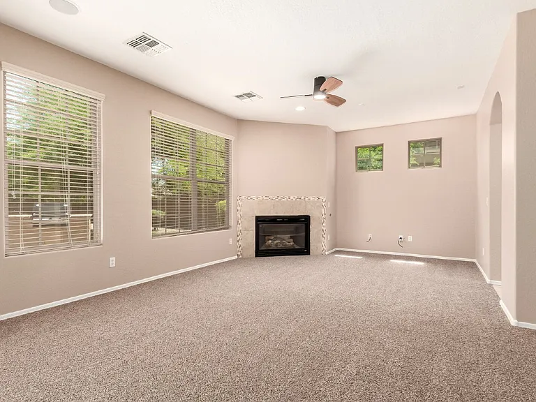15204 W Westview Dr — Photo 9