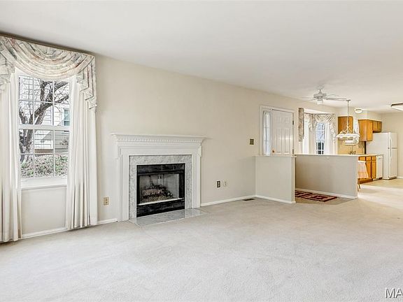 5th image of 3126 Autumn Trace Dr