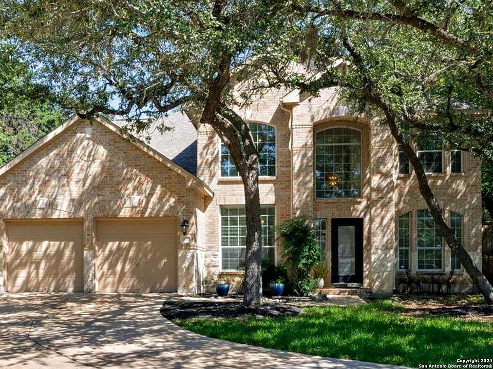 1st image of 614 Cypress Trl
