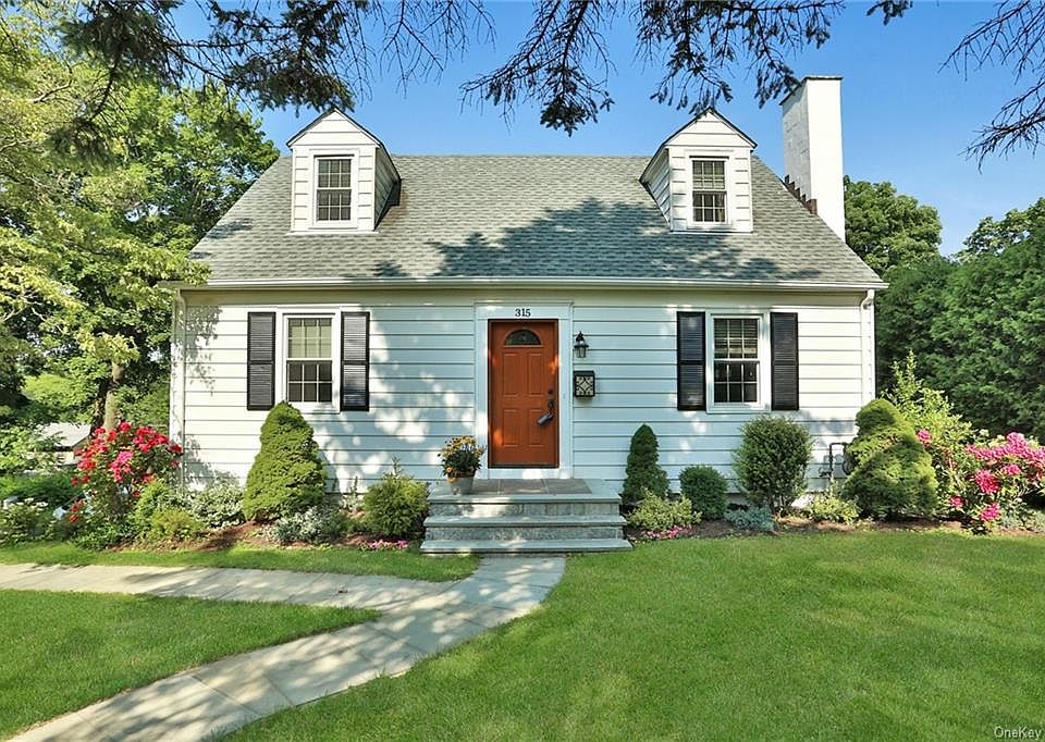 1st image of 315 Fort Washington Ave
