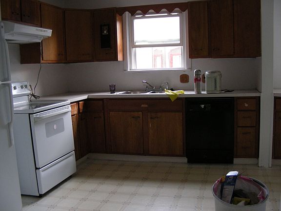 5th image of 617 Grant St