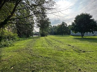 93 Elm St, Milan, OH 44846