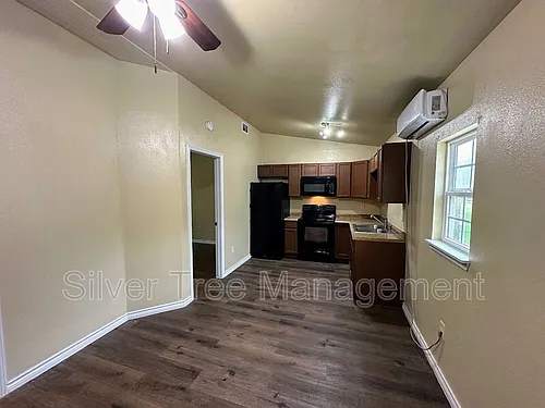 358 Brighton Oaks Dr #2 Photo 1