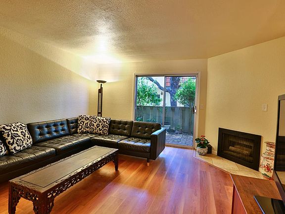 3rd image of 3163 Payne Ave APT 38